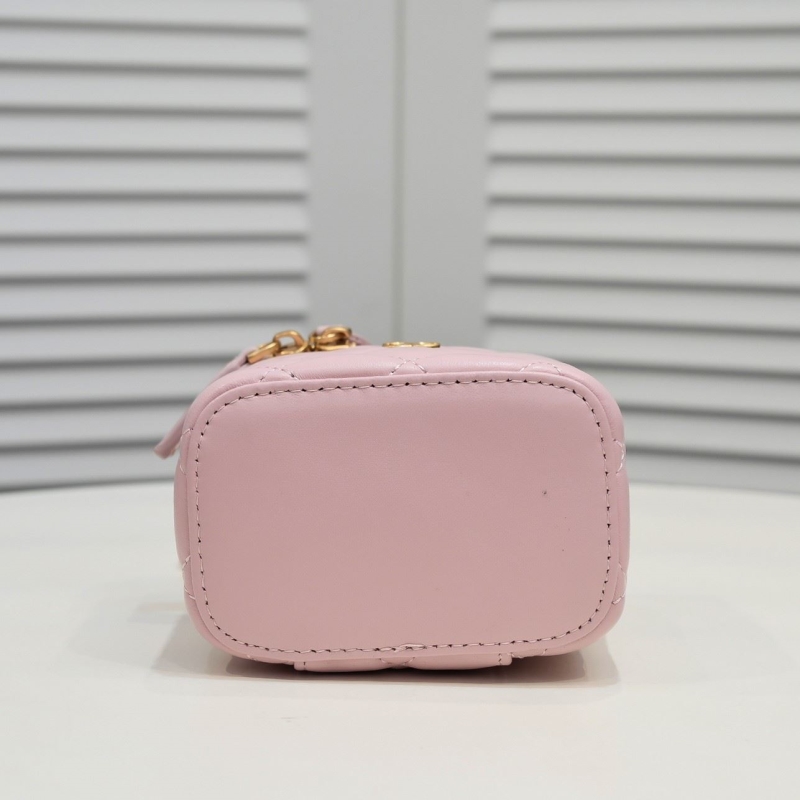 Ch**el cosmetic bags